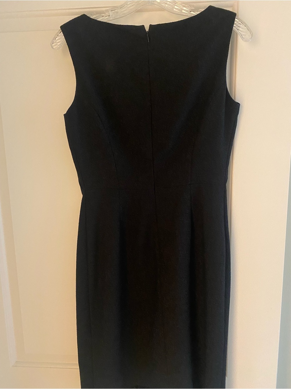 Max Studio Black Sleeveless Midi Sheath Dress